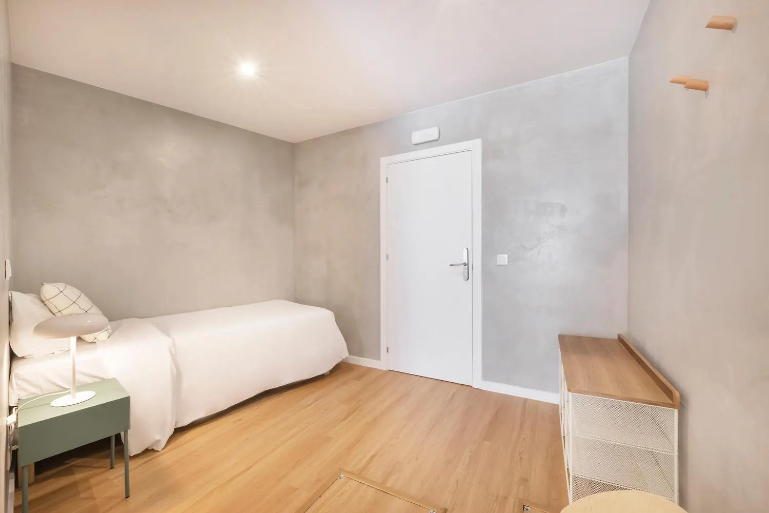 Lisbon Oriente Apartments By Olala Homes