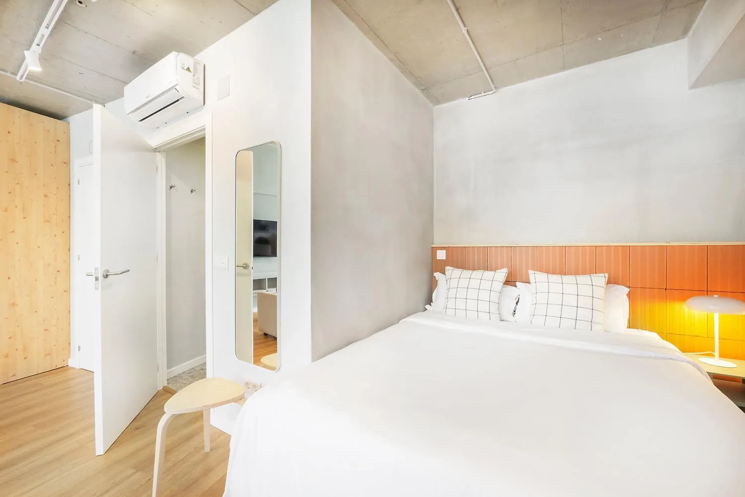 Lisbon Oriente Apartments By Olala Homes