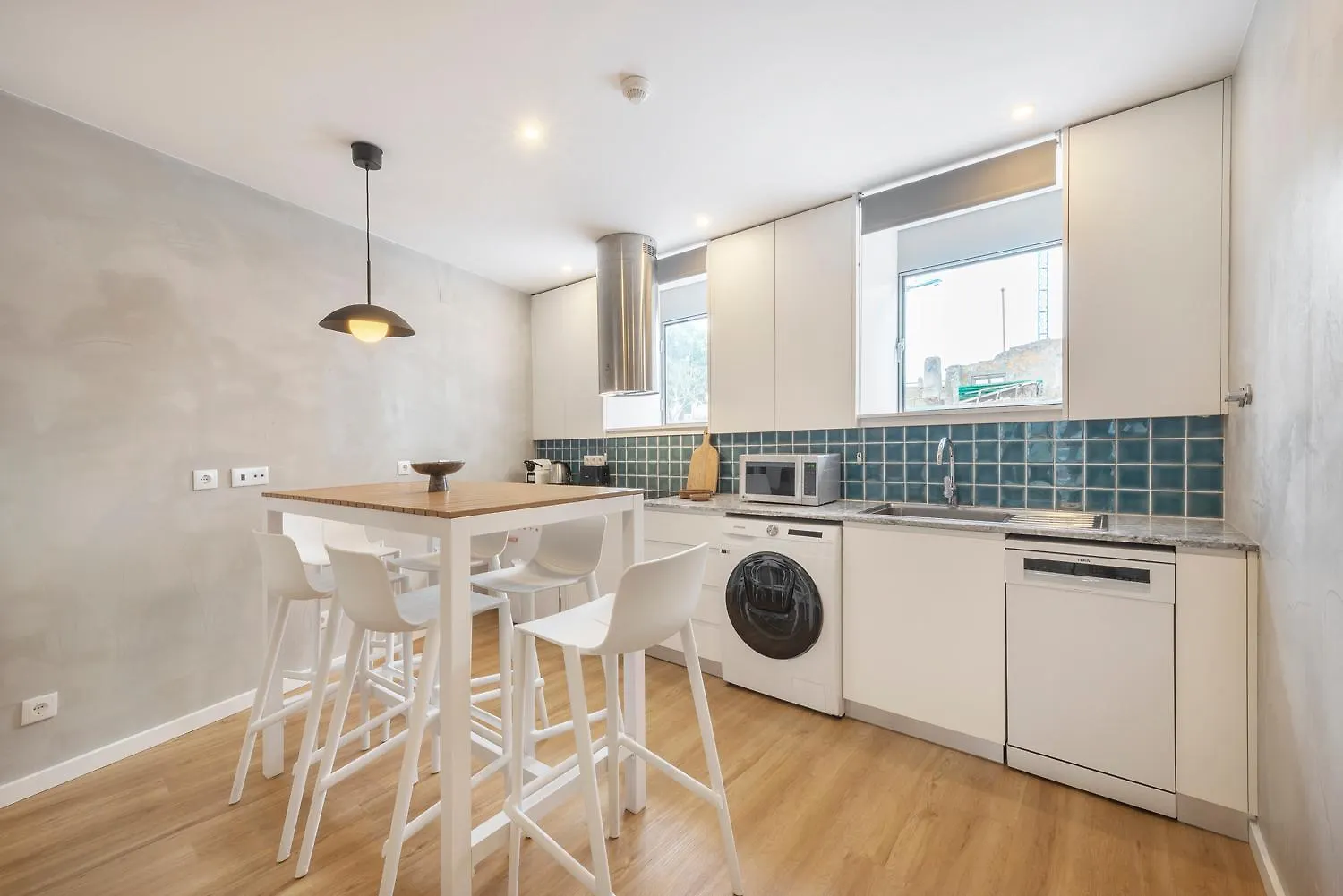 Lisbon Oriente Apartments By Olala Homes