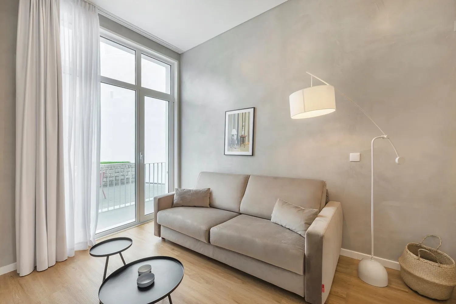 Lisbon Oriente Apartments By Olala Homes