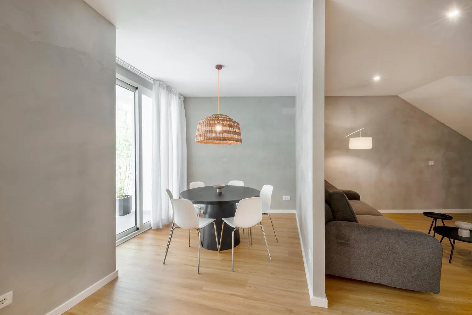Lisbon Oriente Apartments By Olala Homes
