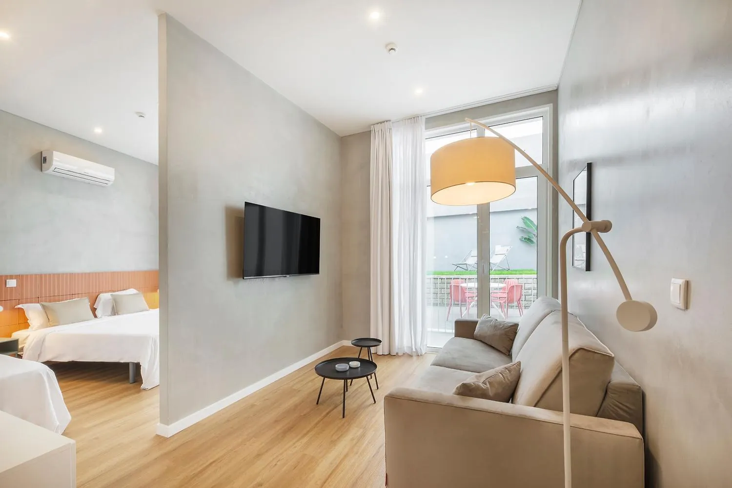 Lisbon Oriente Apartments By Olala Homes
